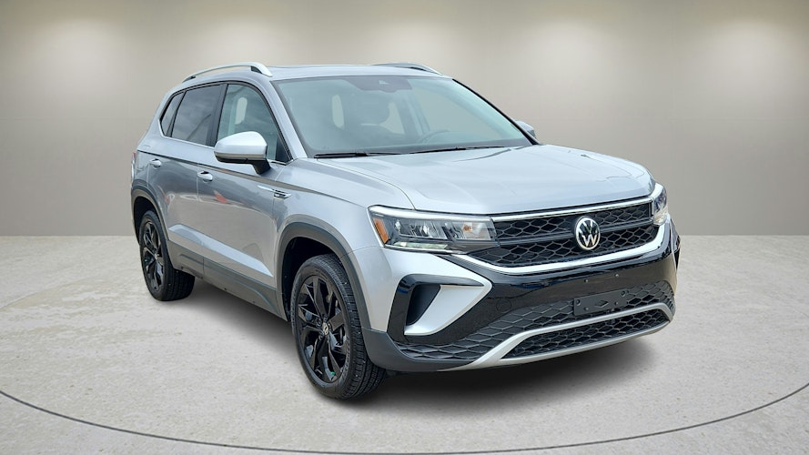 2022 Volkswagen Taos SE photo 4