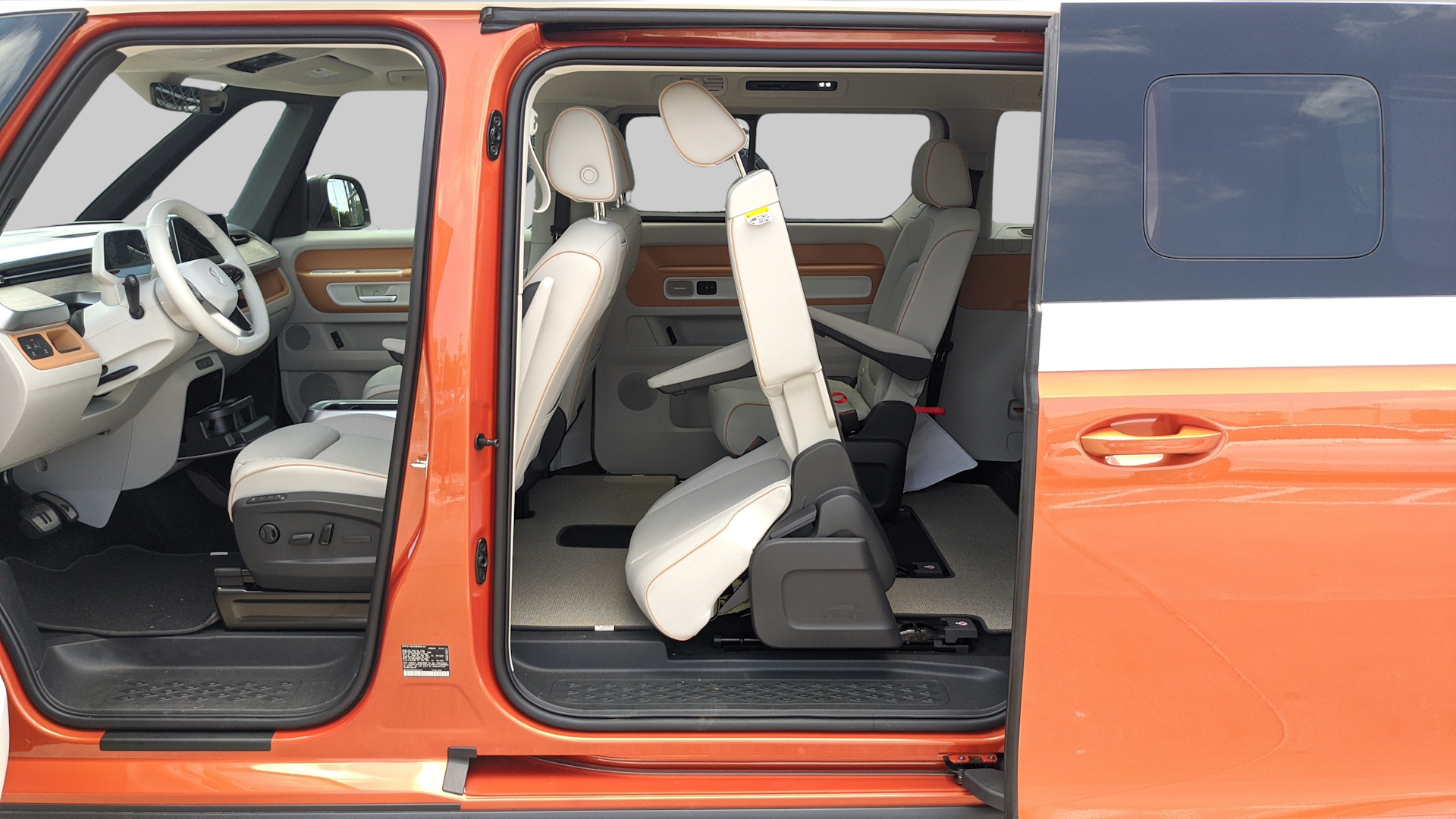 Inside Vw Id Buzz Volkswagen Van Electric 2022